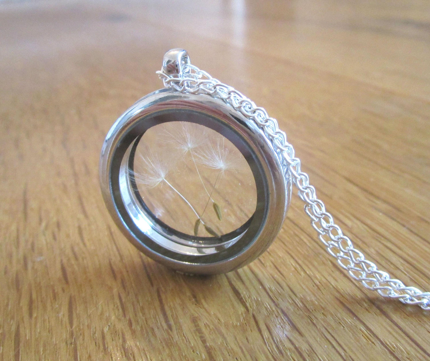Silbernes Medaillon mit Pusteblume, Pusteblumenschmuck, Naturschmuck, Geschenk für Sie