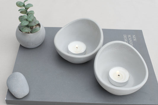 2er Set Kerzenhalter aus grauem Beton – Teelichthalter Skandi Industrial Style – Tischdeko Wohnzimmer – Minimalistische Deko Geschenkidee