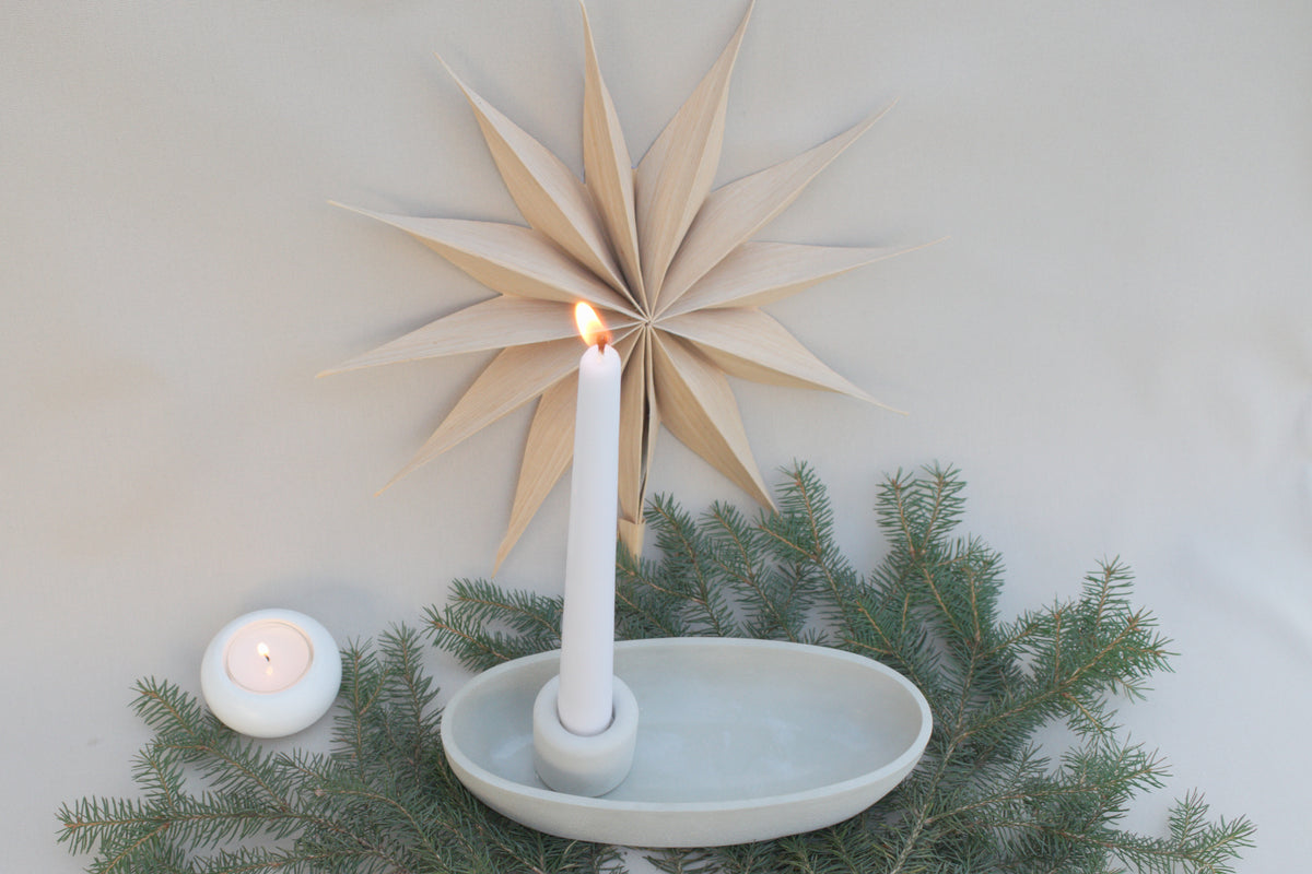 Skandi Kerzenhalter aus Beton | Ovaler Kerzenständer Grau für 1 Kerze | Moderne Beton Deko minimalistisch & zeitlos
