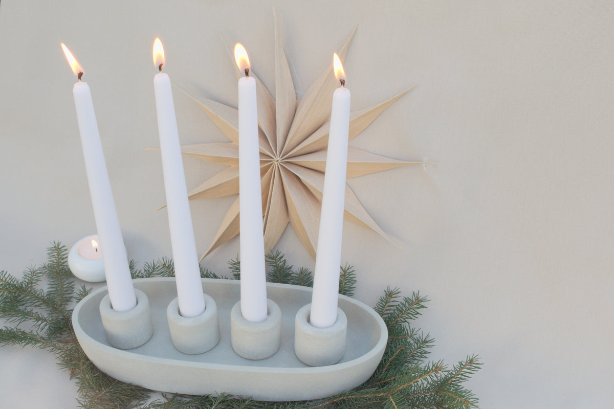 Skandi Adventskranz aus Beton | Ovaler Kerzenhalter Grau für 4 Kerzen | Moderner Kerzenständer Advent & Weihnachten