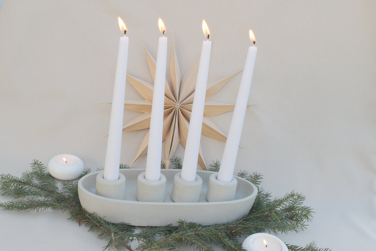 Skandi Adventskranz aus Beton | Ovaler Kerzenhalter Grau für 4 Kerzen | Moderner Kerzenständer Advent & Weihnachten