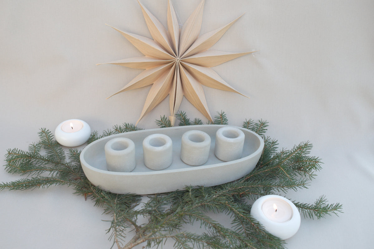 Skandi Adventskranz aus Beton | Ovaler Kerzenhalter Grau für 4 Kerzen | Moderner Kerzenständer Advent & Weihnachten