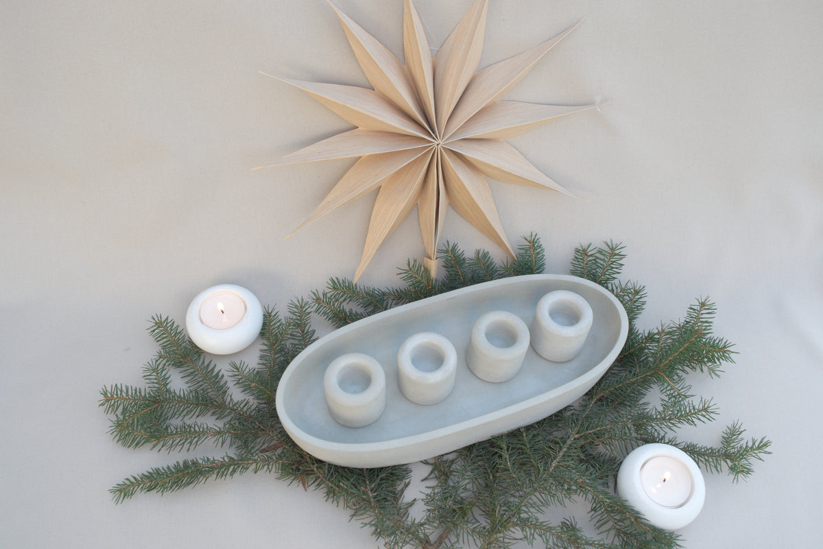 Skandi Adventskranz aus Beton | Ovaler Kerzenhalter Grau für 4 Kerzen | Moderner Kerzenständer Advent & Weihnachten