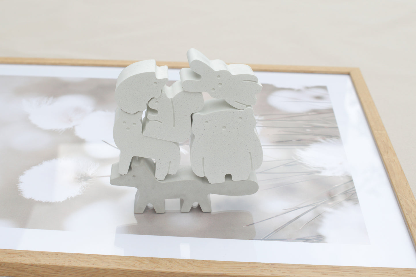 Waldtier-Set aus Beton – 6 handgemachte Tiere in Weiß & Grau, Skandi Deko, Geschenk zur Geburt