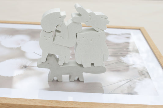 Waldtier-Set aus Beton – 6 handgemachte Tiere in Weiß & Grau, Skandi Deko, Geschenk zur Geburt