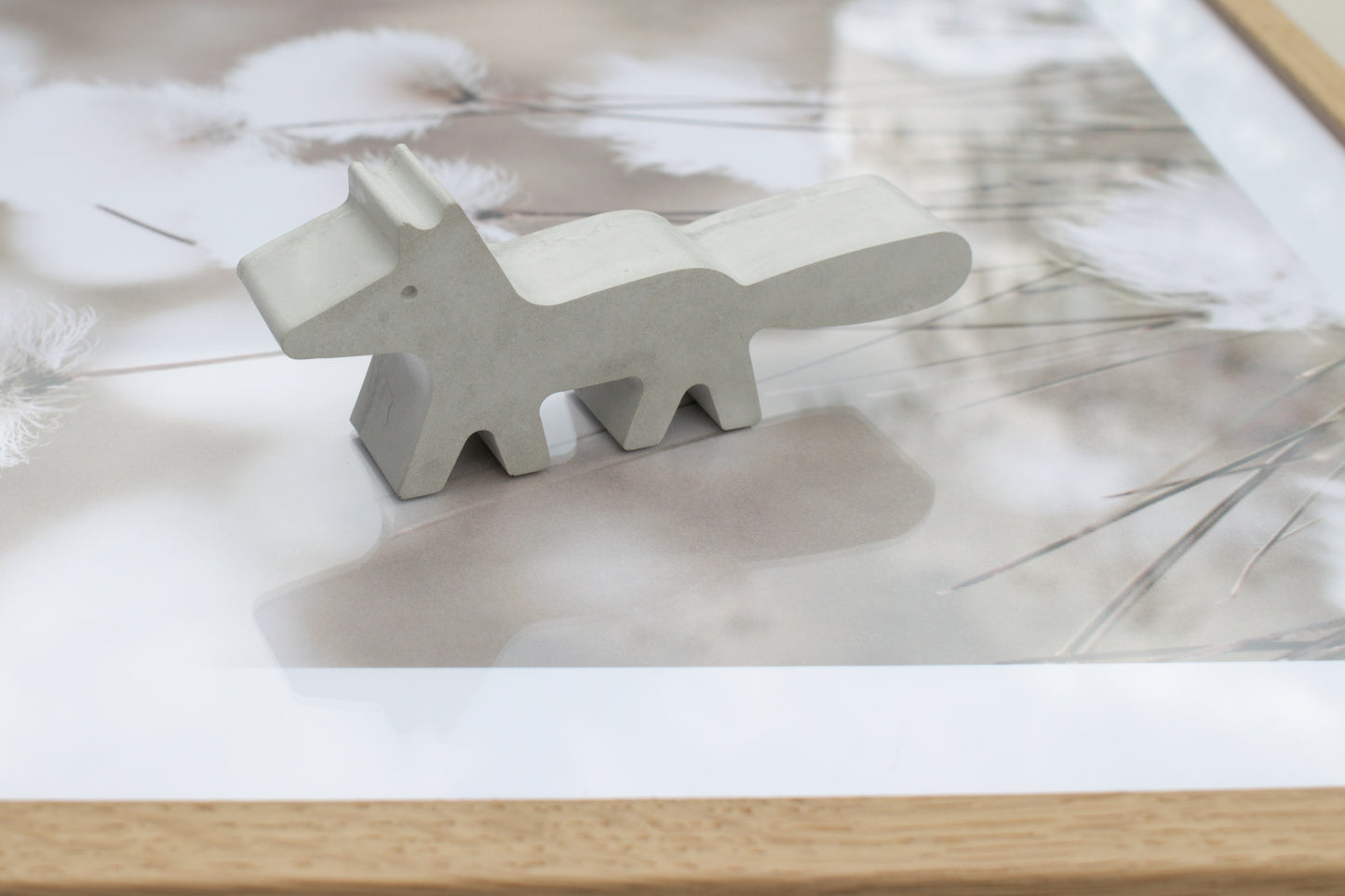 Waldtier-Set aus Beton – 6 handgemachte Tiere in Weiß & Grau, Skandi Deko, Geschenk zur Geburt