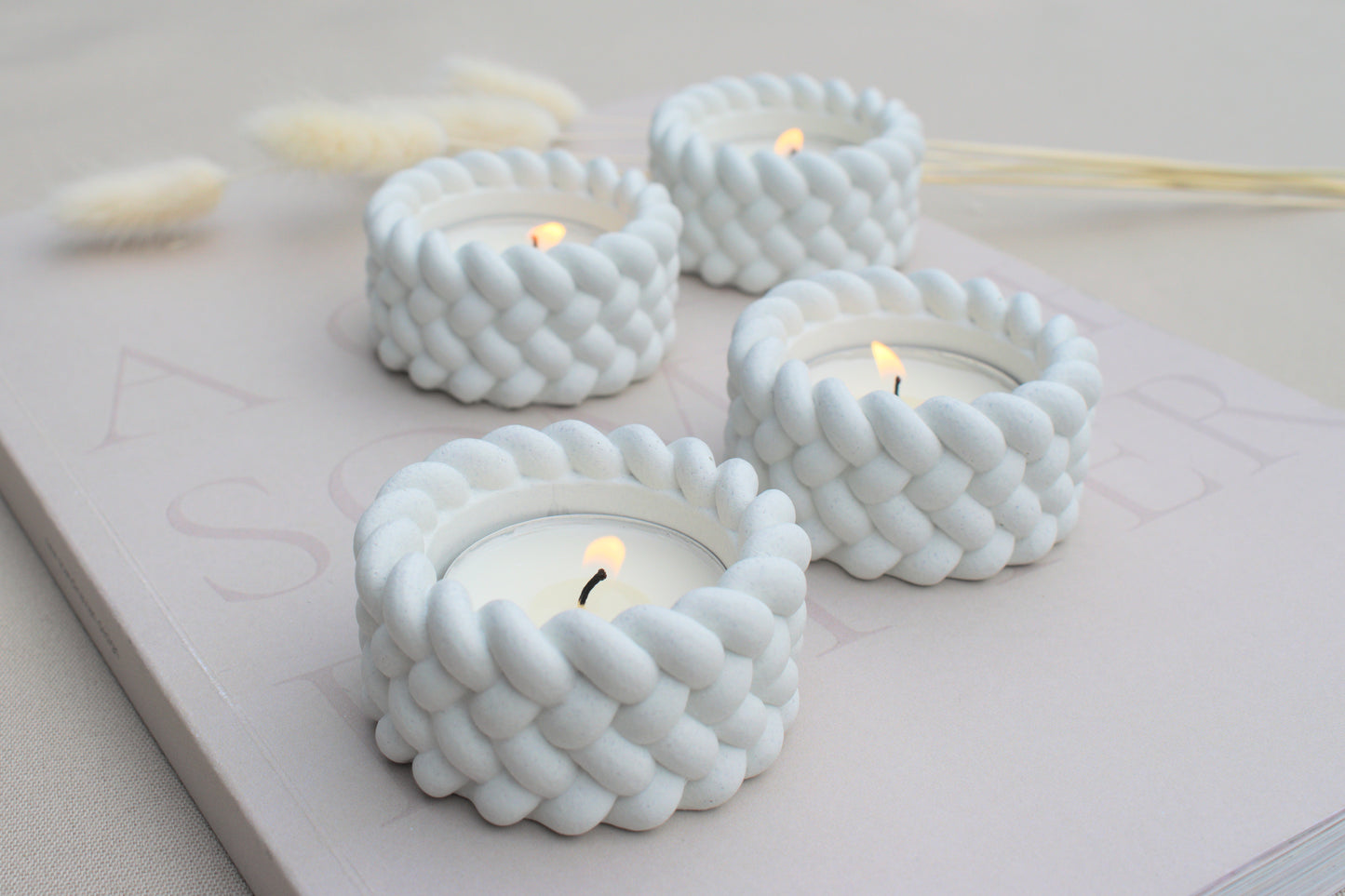 2 Skandi Teelichthalter/Kerzenhalter im Strickdesign