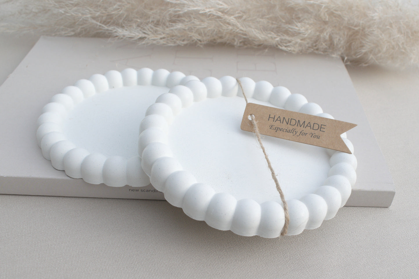 Minimalistische Skandi Schale im Bubble Design für Dein nordisches zu Hause