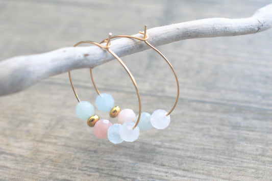 Creolen mit Morganit Perlen, Edelstein Creolen, hängende Ohrringe mit Edelstein