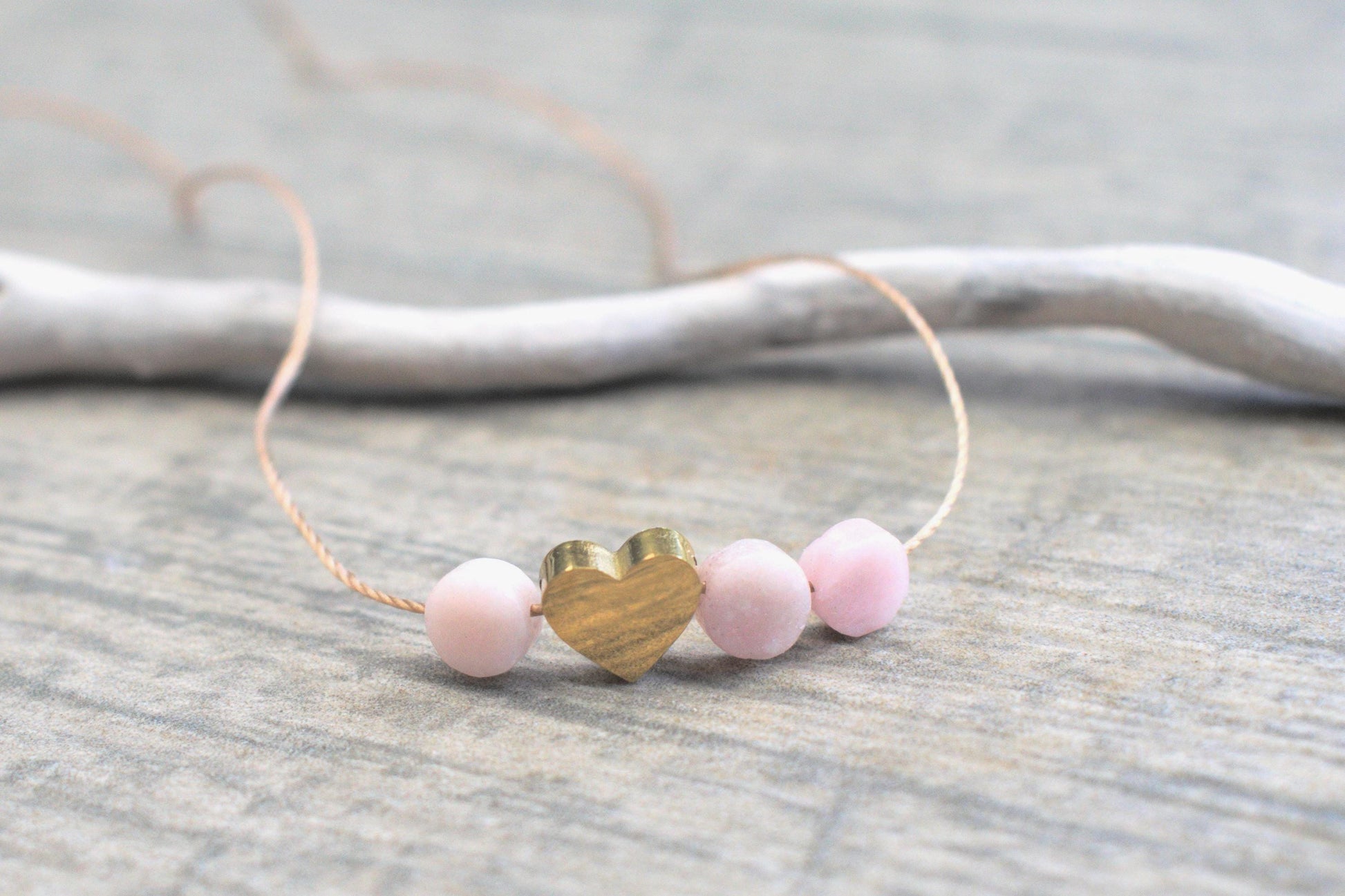 Halskette mit rosa Opalen, Halskette mit Herz Damen, echte Opal Kette