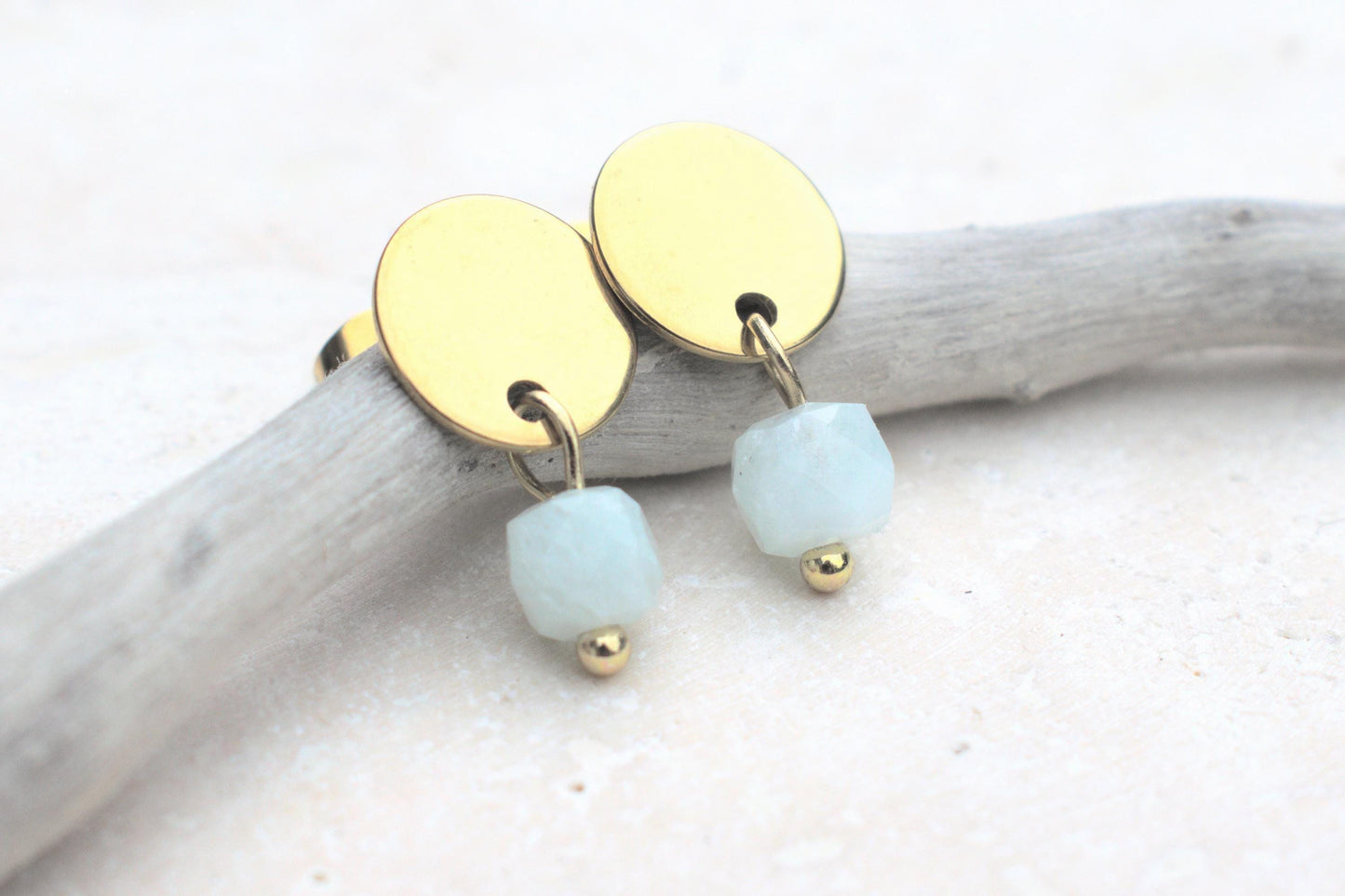 Ohrstecker mit Jade Perlen, Edelstein Ohrringe Damen, Ohrstecker mit Edelstein