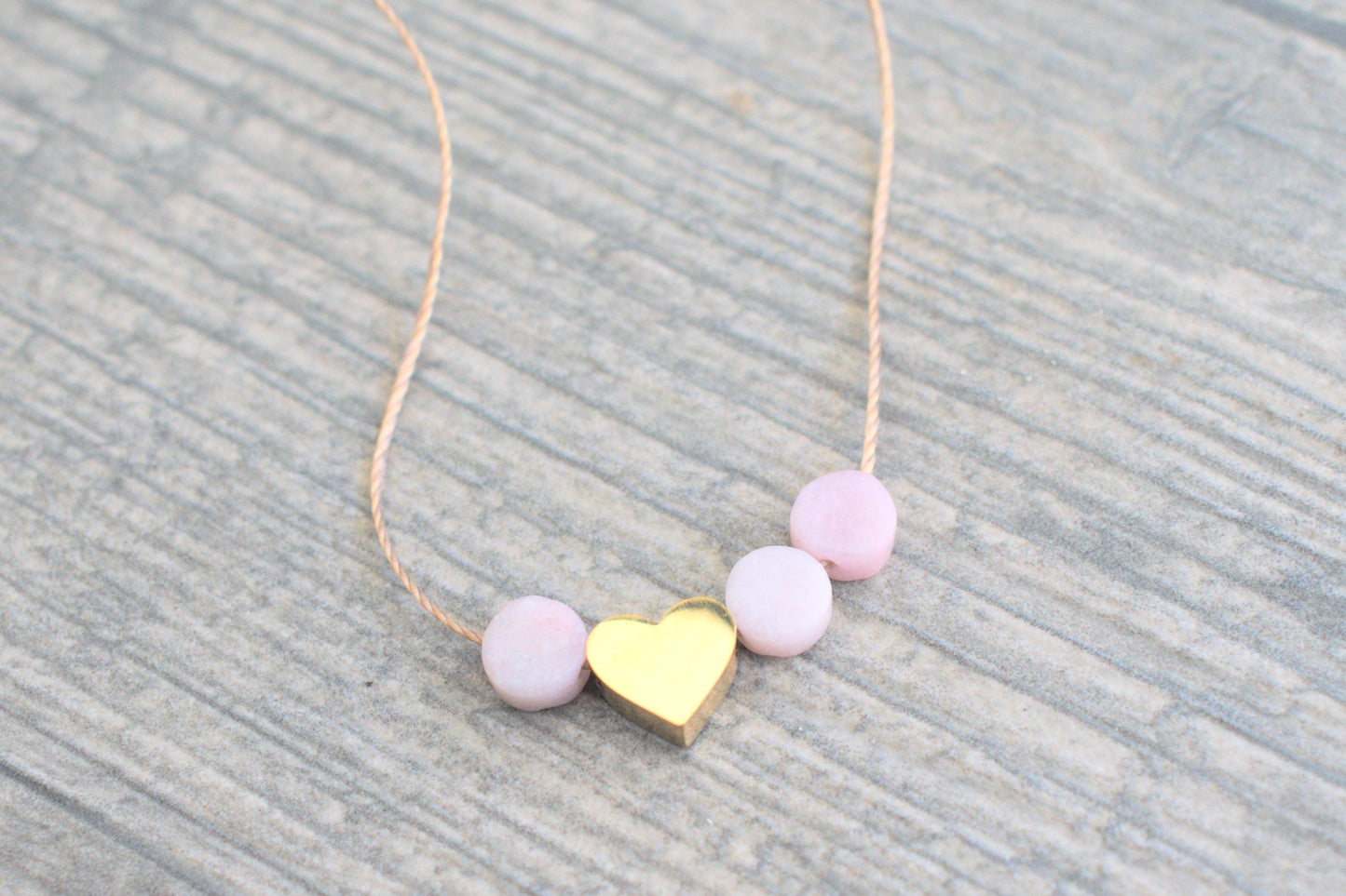 Halskette mit rosa Opalen, Halskette mit Herz Damen, echte Opal Kette